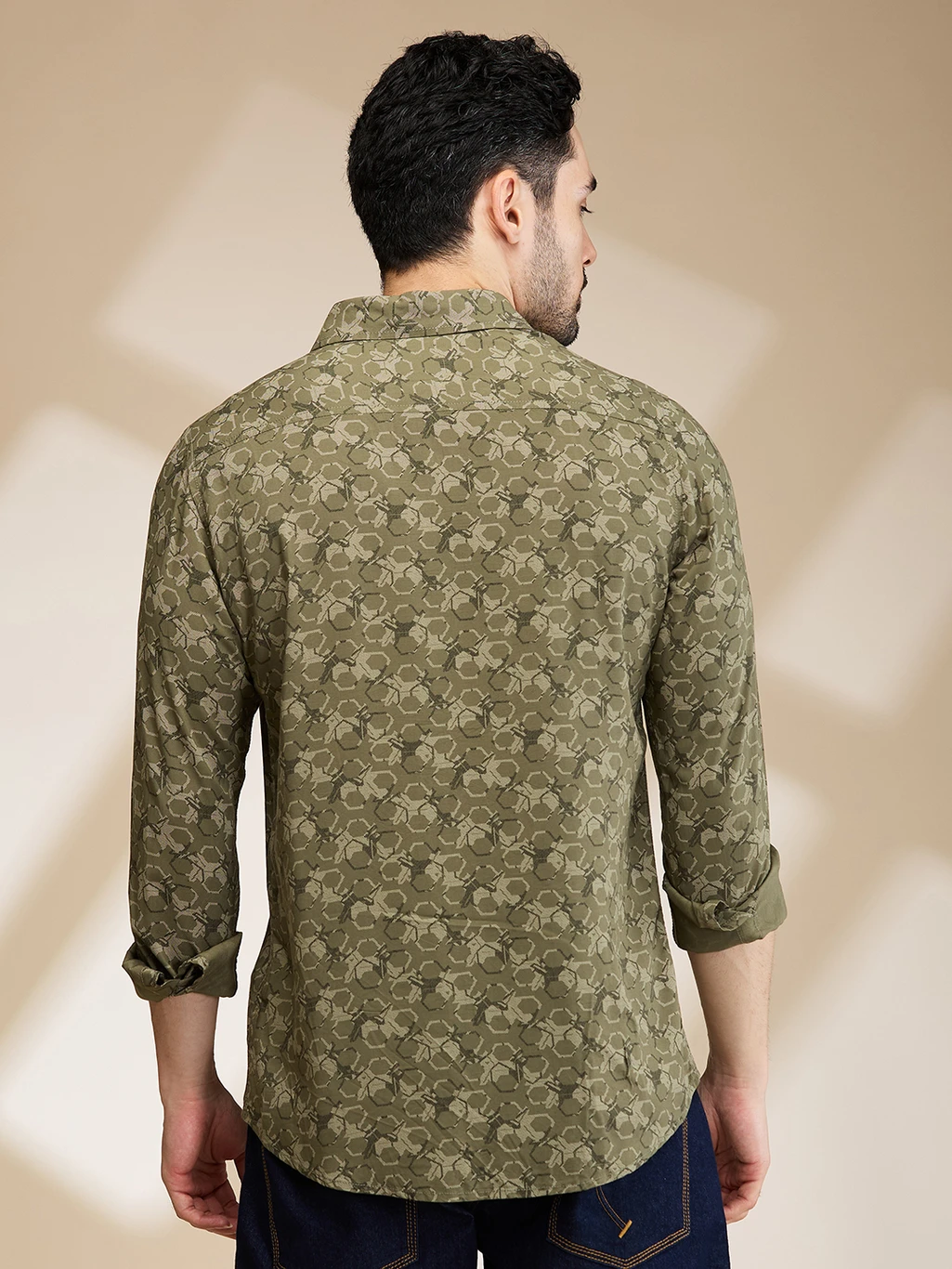 Men's shirt
